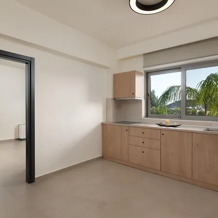 Pantheon Luxury Rhodes Island * أفانتو