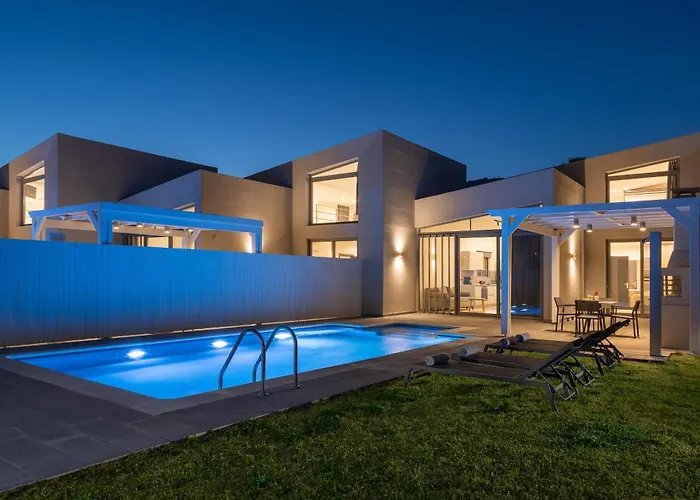 Pantheon Luxury Rhodes Island וילה אפאנטו