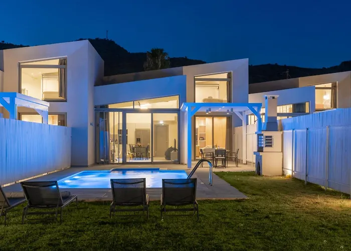 Pantheon Luxury Rhodes Island * אפאנטו