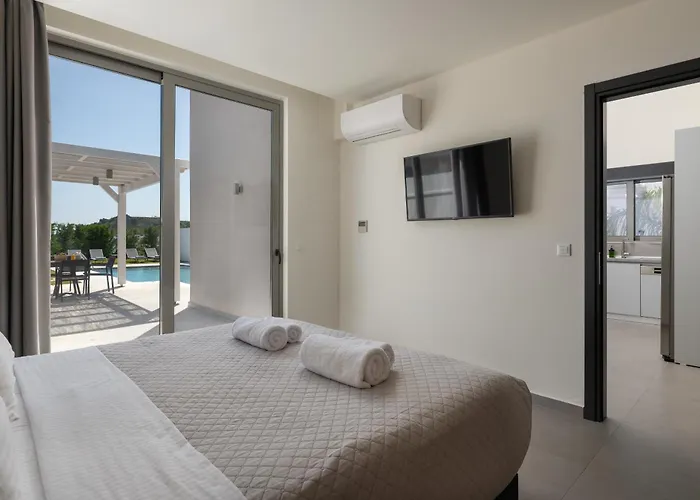 Pantheon Luxury Rhodes Island Villa *