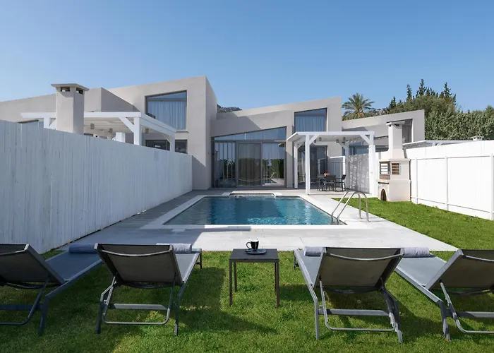 Pantheon Luxury Rhodes Island * 아판토우