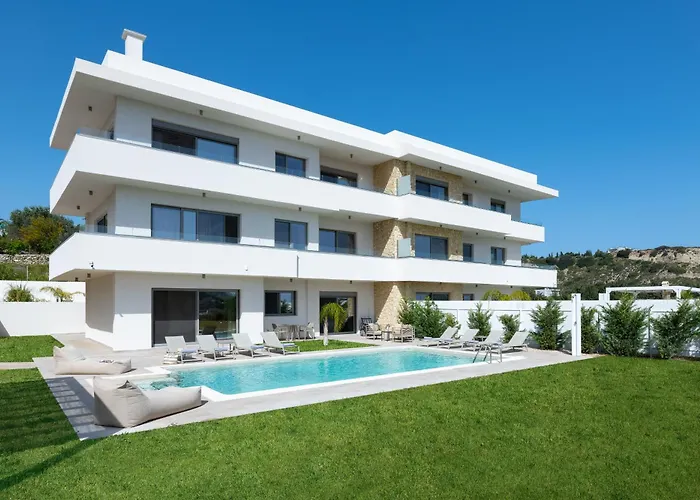 Pantheon Luxury Rhodes Island * 아판토우