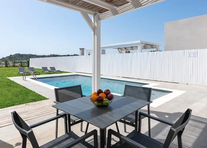 Pantheon Luxury Rhodes Island 빌라 *