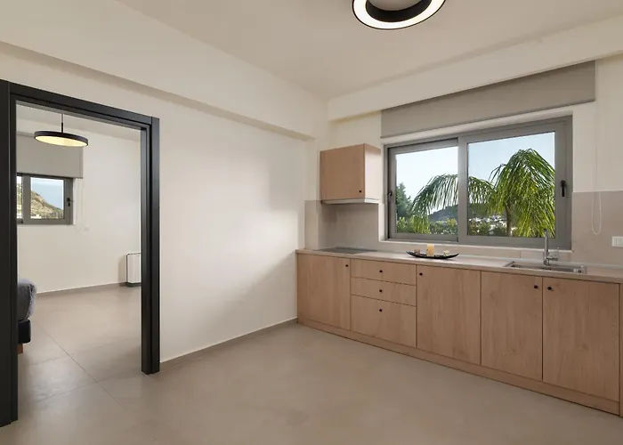 Pantheon Luxury Rhodes Island * 아판토우