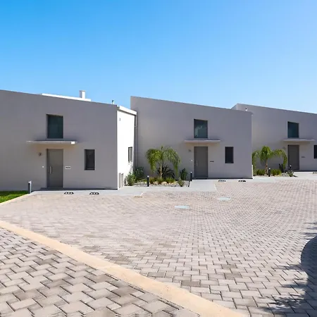 Pantheon Luxury Rhodes Island 阿凡投